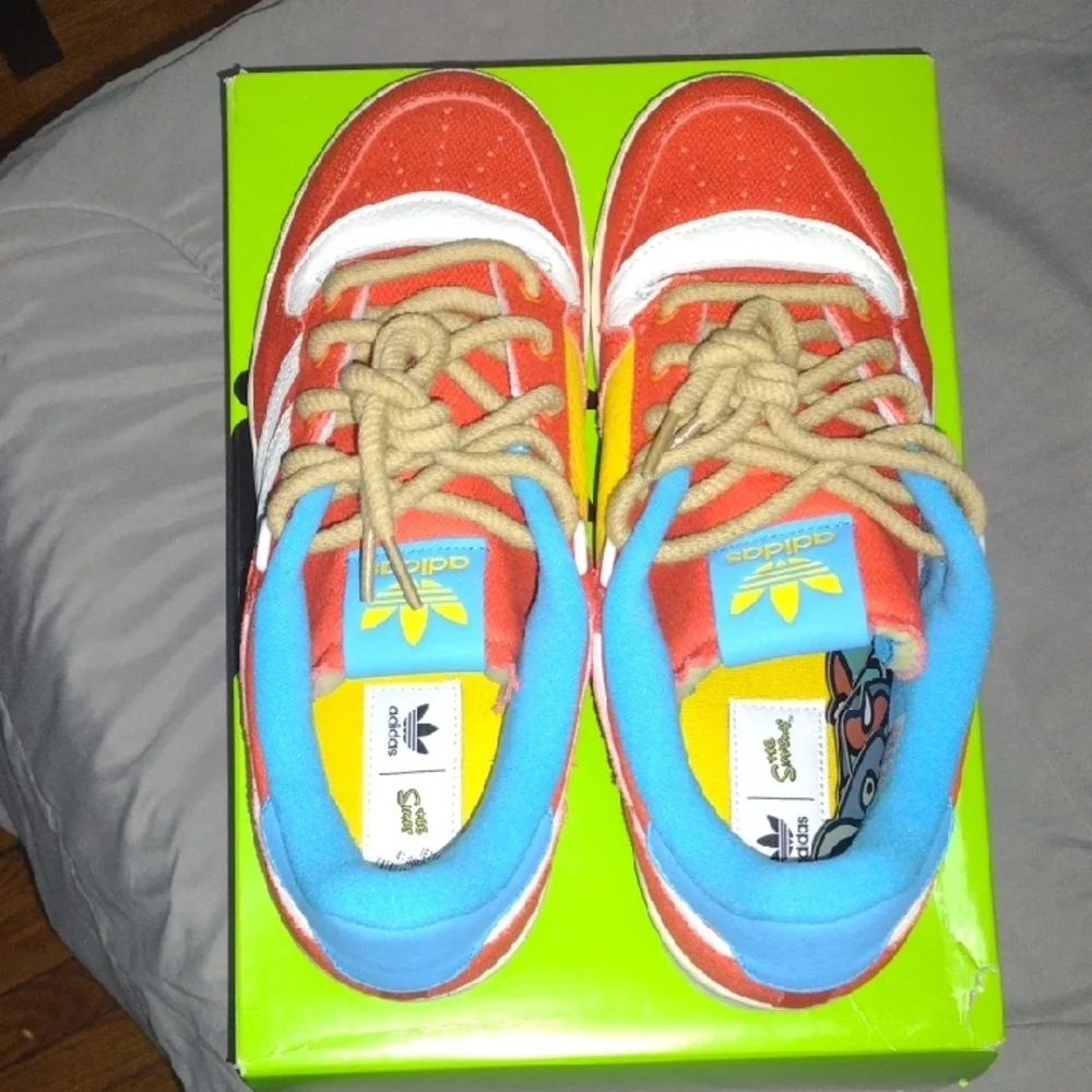Adidas Rivalry 86 Low SIMPSONS TH, Collection Item - Picture 2 of 7